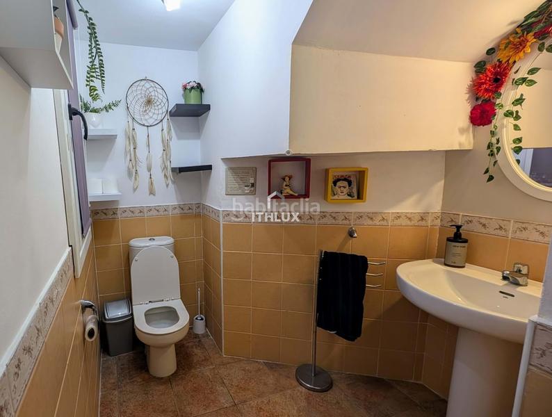 Foto b7a2645c-994c-467a-b6aa-32b0f7d0d34b. Casa elegante casa adosada en esquina en la prestigiosa las lomas, Costa Esuri 3 habitaciones 2.5 baños jardín privado 187 en Ayamonte