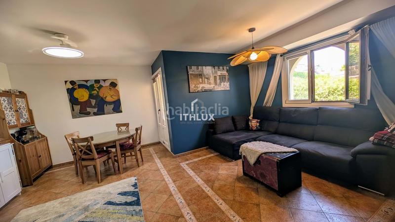 Foto fe36a35a-c8b7-4c14-a4f9-4e492294df30. Casa elegante casa adosada en esquina en la prestigiosa las lomas, Costa Esuri 3 habitaciones 2.5 baños jardín privado 187 en Ayamonte
