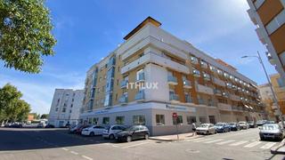 Appartement  Calle juan pablo ii. Piso en venta en don benito, zona las albercas. 3 dormitorios, 2