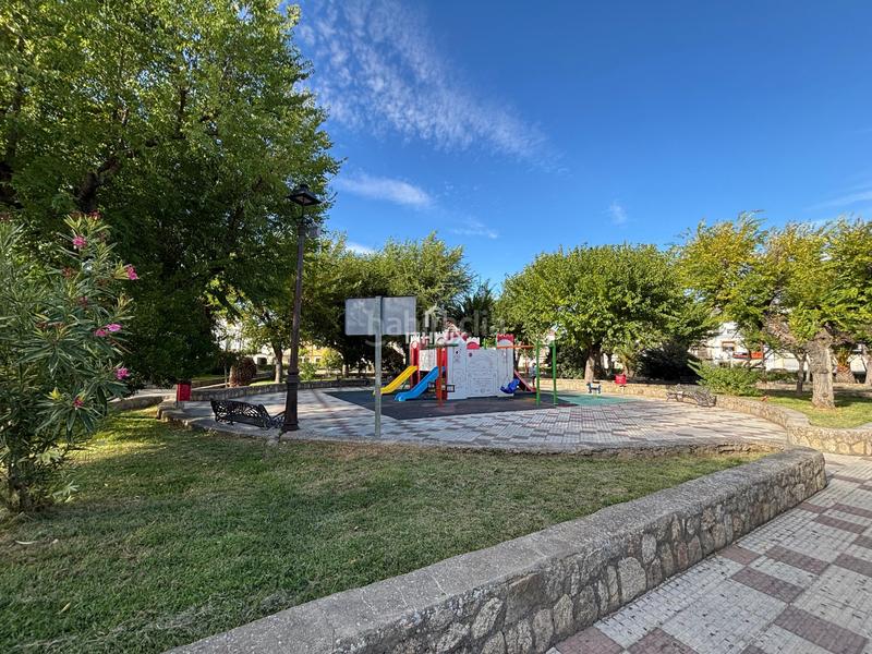 Foto b90049d9-929c-4385-b2c2-6052a3965755. Maison jumelée dans Arroyo de la Luz