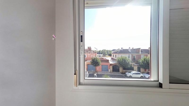 Foto 530d4fa0-fdec-41c8-9ce3-1372b5f6aec1. Etagenwohnung mit parking in Centro Bormujos