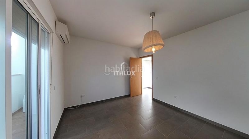 Foto 705a5bbb-725b-4748-a233-18867b3252bc. Etagenwohnung mit parking in Centro Bormujos