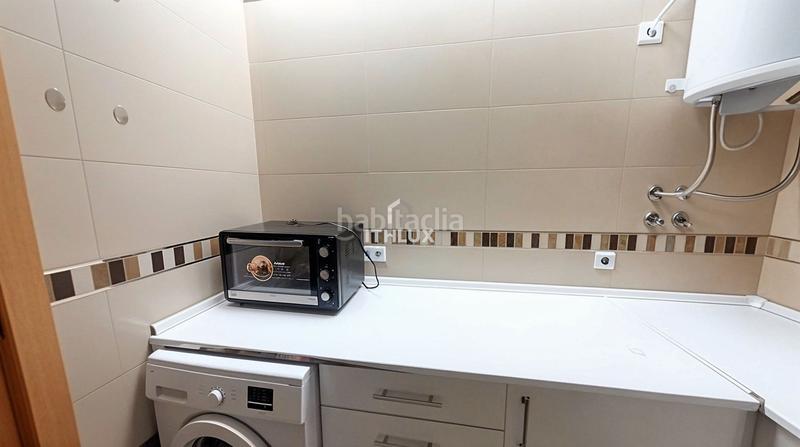 Foto 7eb24e00-ec3d-4d95-a11c-e06ce9c92ac6. Etagenwohnung mit parking in Centro Bormujos