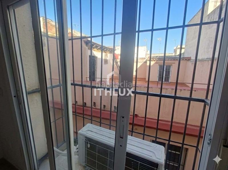 Foto de902219-50a5-499e-800f-1168e5ff2af9. Pis a Alfalfa - Santa Cruz Sevilla