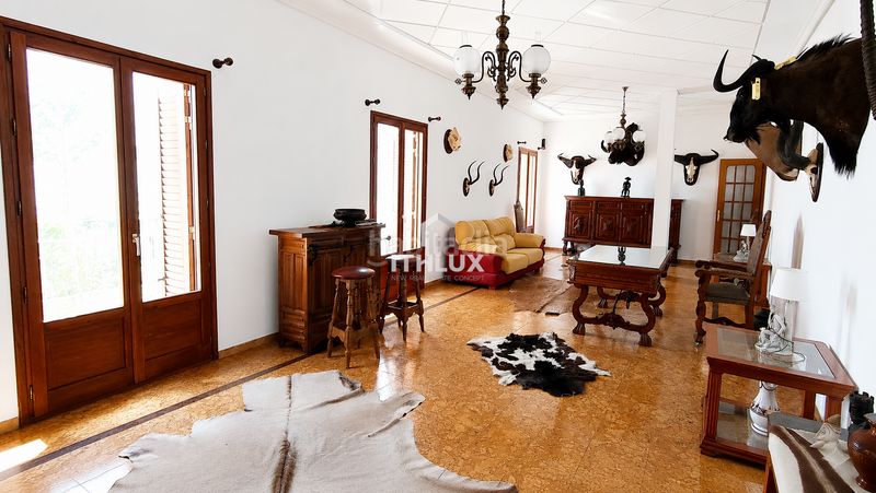 Foto 4eaf9c61-48d2-4bd9-b245-89d442fa7e21. Casa adossada amb aparcament a Don Benito