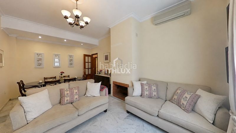 Foto 3b2a0a5d-9e51-40d0-897b-a8abaa3cf900. Casa adossada a Umbrete