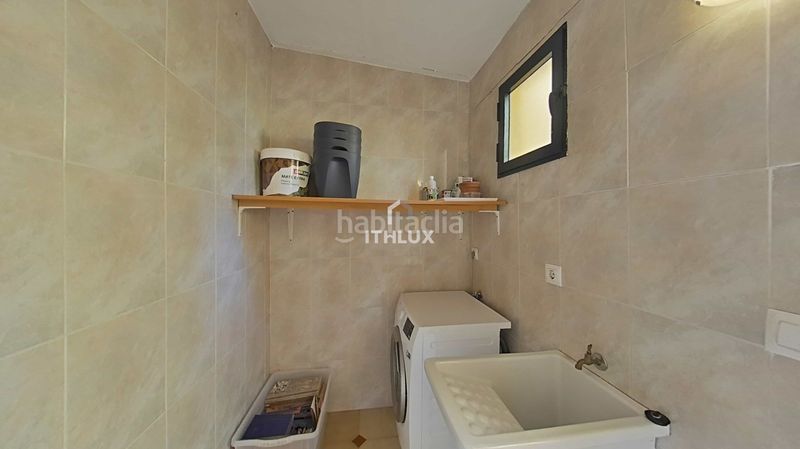 Foto 5faa7aff-4746-4f0f-aaed-a889a41db300. Casa adossada a Umbrete