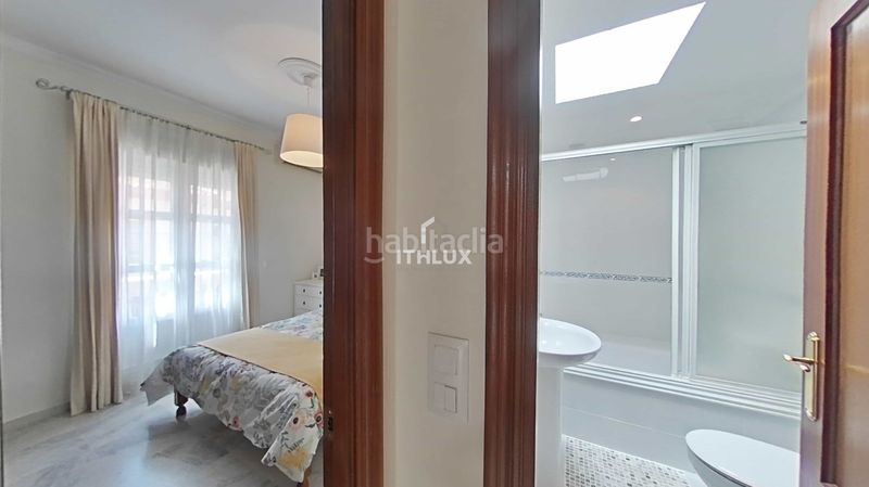 Foto a0bc8366-1b9c-4345-a57e-ca160eb9e615. Casa adossada a Umbrete