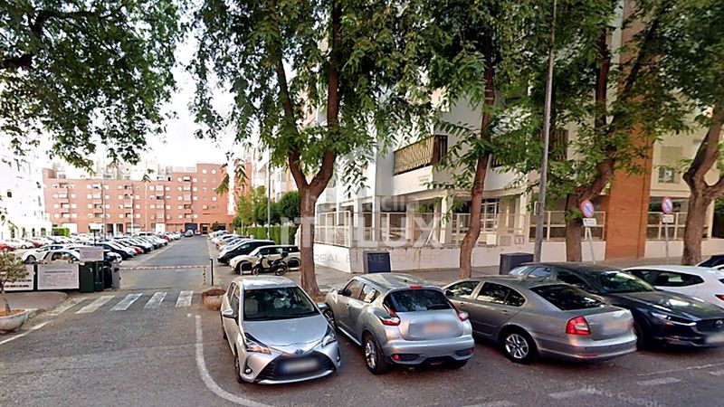 Foto ad1bfc21-b35a-4e0c-a212-18f205fd716d. Pis amb aparcament a Urbadiez - Entrepuentes Sevilla