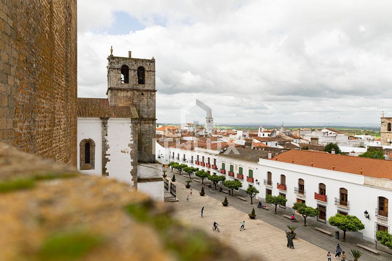 Foto 96ca6089-e05a-4d1e-b06a-bd07c803c566. Pis a Olivenza