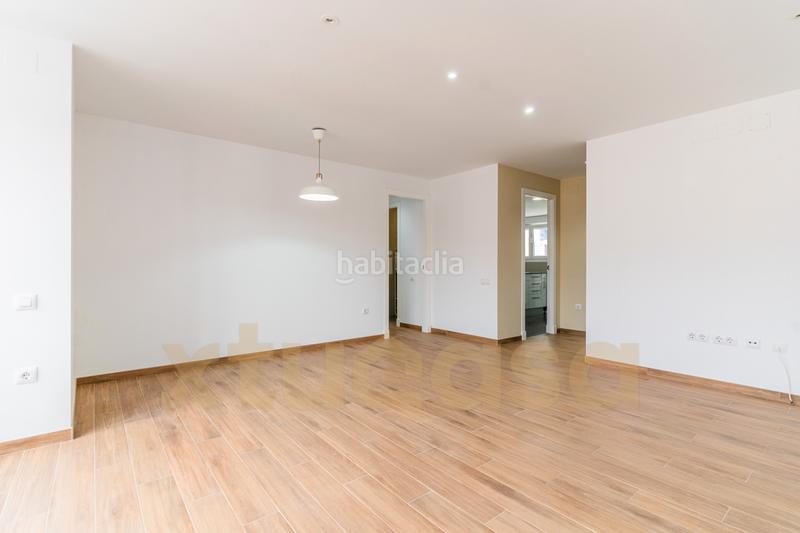 Foto 31a2f195-c703-4bee-a78b-ced7c2771f36. Piso fabuloso piso en la barriada de la paz - en astilleros - la paz - loreto - el corte inglés Cádiz