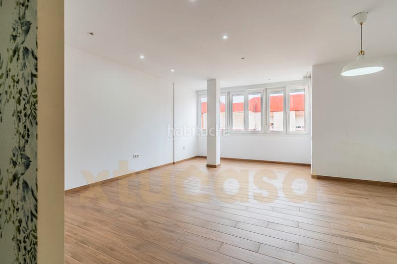 Foto 40bd76cb-5d16-46e7-b35f-b586a4f19bb4. Piso fabuloso piso en la barriada de la paz - en astilleros - la paz - loreto - el corte inglés Cádiz