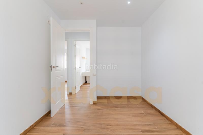 Foto 7e8569ba-4203-4df8-a7eb-01b7453e2ecf. Piso fabuloso piso en la barriada de la paz - en astilleros - la paz - loreto - el corte inglés Cádiz