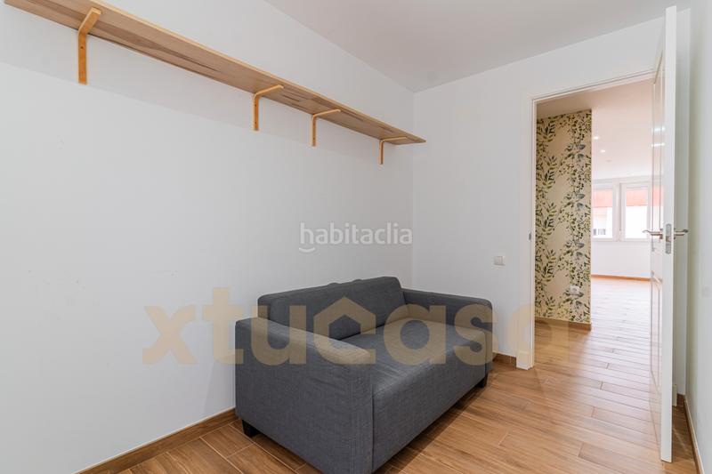 Foto 82e56f47-deca-4d84-9693-3387b975b5b3. Piso fabuloso piso en la barriada de la paz - en astilleros - la paz - loreto - el corte inglés Cádiz