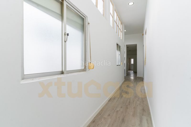 Foto b2653296-2854-4ad6-92f2-bf41d5f603f7. Casa adossada a Centro Puerto Real