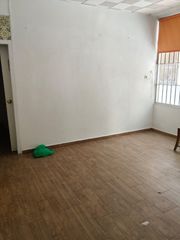 Local Comercial  Calle san crist�bal. Local a tan solo 2 minutos a pie del ayuntamiento