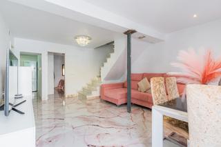 Casa  Calle buen pastor. ¡¡¡se vende casa 164.900€!!!