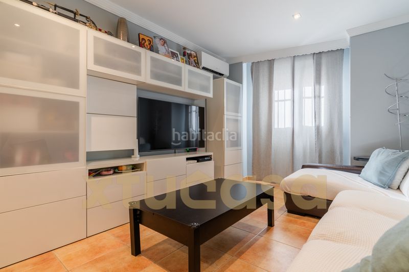 Foto 1cf54dc9-38e4-41c7-84ec-10cdc49920da. Casa aparellada a Plaza de toros - Venta Vargas - Capitania San Fernando