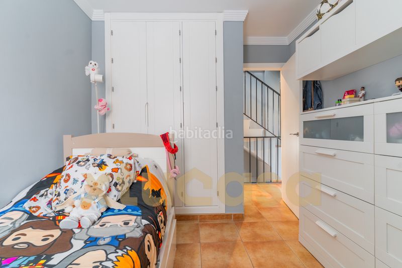 Foto ad0c6215-ec3d-4a69-ab4c-abaac0d5df7d. Casa aparellada a Plaza de toros - Venta Vargas - Capitania San Fernando