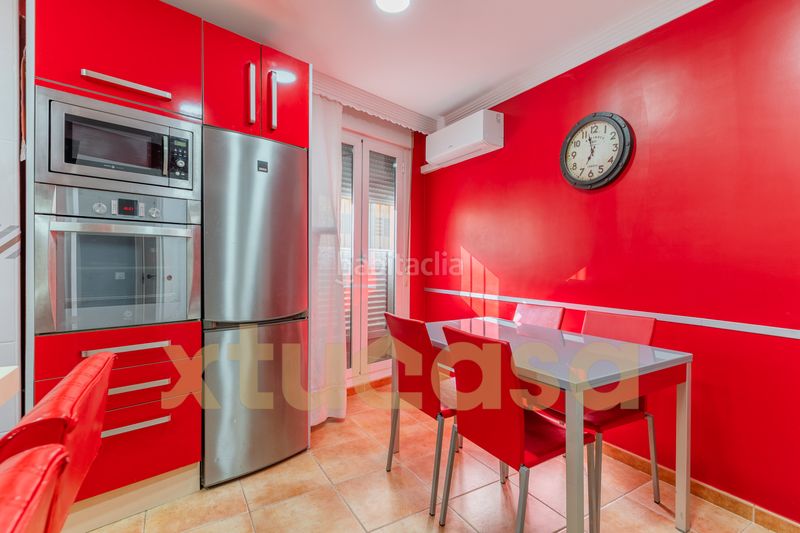 Foto f018ea31-bf54-4181-a3df-ba4f4042696b. Casa aparellada a Plaza de toros - Venta Vargas - Capitania San Fernando