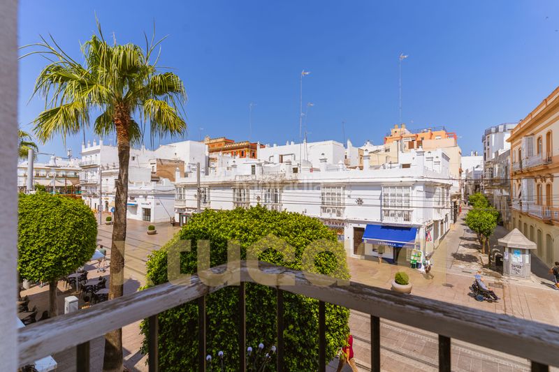 Foto ef93386e-fe35-4f8c-a01e-0aeac75250b6. Casa a Plaza de toros - Venta Vargas - Capitania San Fernando