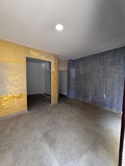 Locale commerciale in Calle Drago