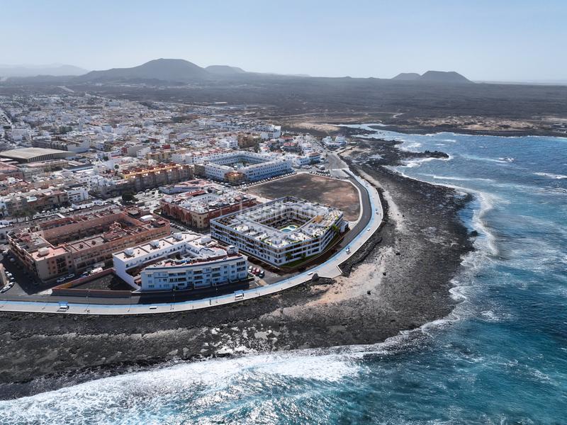 Foto 399e9b98-f67b-4335-8ea2-9a7c896ff38f. Ground floor 51m<sup>2</sup> in calle la caleta 9 in Corralejo Oliva (La)