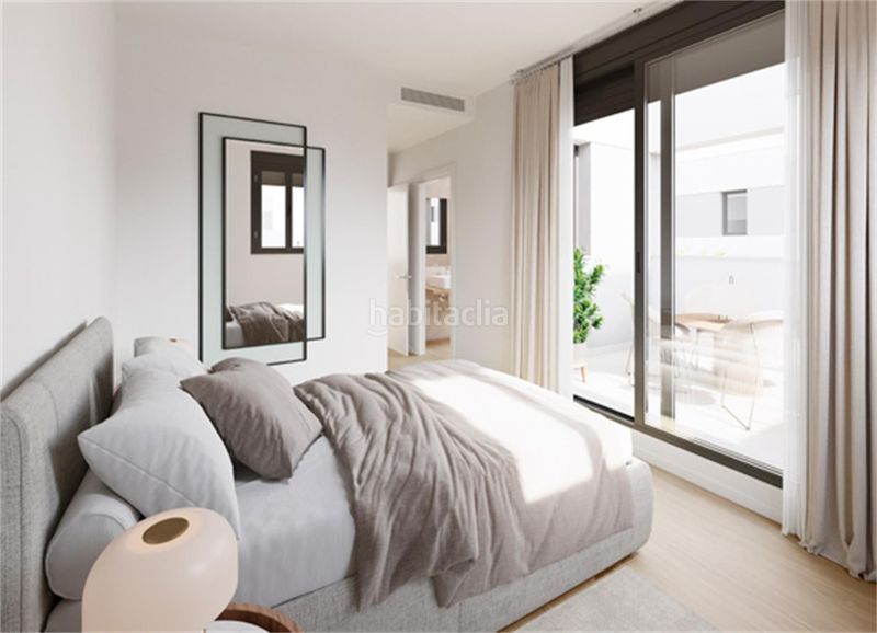 Foto cc2d800a-b996-4961-ba56-1c0df009bb59. Xalet 118m<sup>2</sup> amb aparcament piscina a Entrenúcleos Dos Hermanas