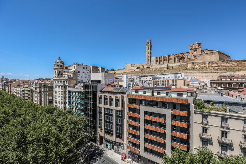 Foto 6aa27873-3bf8-499d-8fed-c7785f18c203. Dúplex 121m<sup>2</sup> en avinguda francesc macià 43 en Centre Històric Lleida