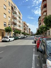 Aparcament cotxe a Campello Pueblo. El campellogaraje