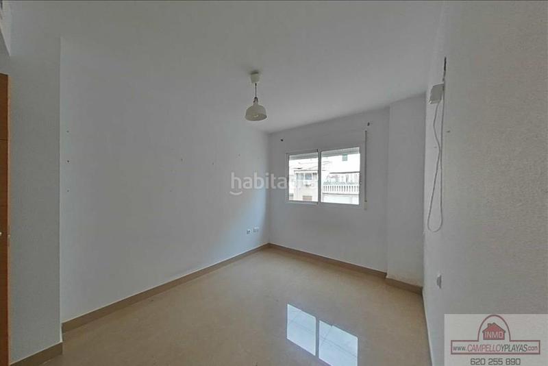 Foto 53a8ec25-84bb-4917-96f4-477d13bd7d4a. Piso  en Mercado Alicante