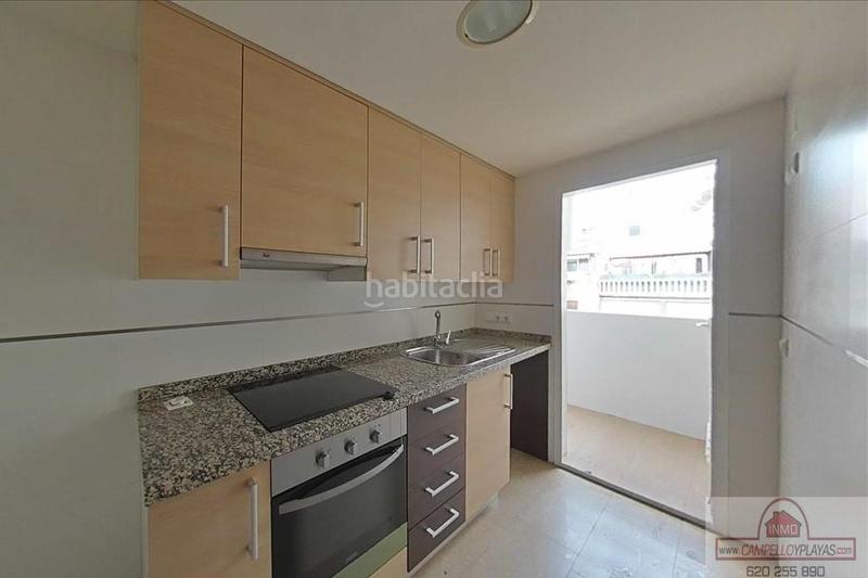 Foto 616a33dd-8523-45c0-860c-15ffebc2323d. Piso  en Mercado Alicante