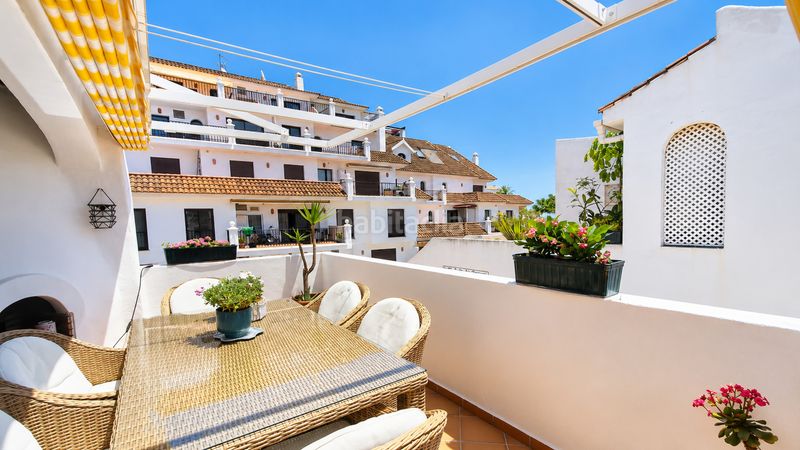 Foto 25b1589e-856f-483e-9d2f-d0d4468fb057. Apartament amb aparcament a La Duquesa Manilva