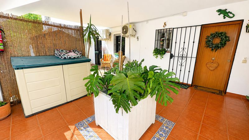 Foto b2e07968-b09d-4286-9c9e-0d53561c3350. Apartament amb aparcament piscina a Buenas Noches Estepona