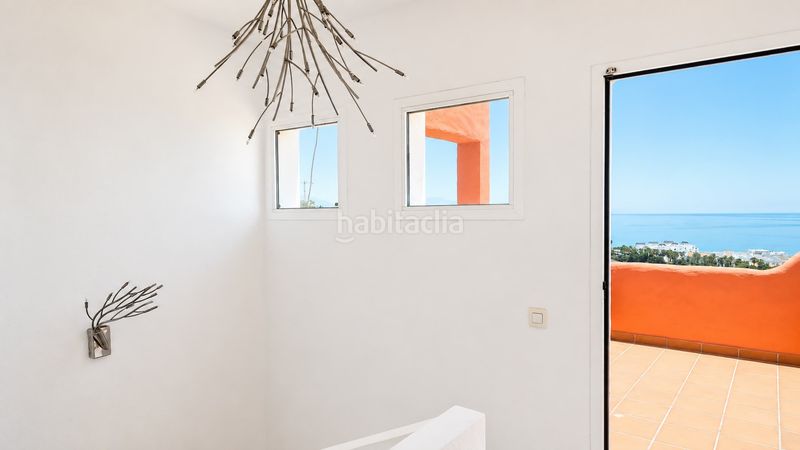 Foto 5f826fca-f8c2-4a13-bcdd-51e23b21f8e4. Àtic amb aparcament piscina a bahía de Casares Casares