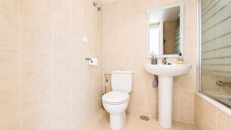 Foto ae617a93-56ef-4177-939a-399eb3b2e47b. Àtic amb aparcament piscina a bahía de Casares Casares