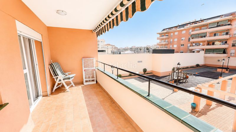 Foto 00af2365-2d8b-496a-8e18-cd91b6878628. Apartament amb aparcament a San Luis de Sabinillas Manilva