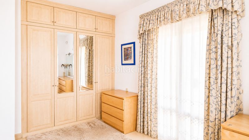Foto 620d0836-4102-4186-a8b1-7d519f6ed9ab. Casa amb aparcament piscina a La Duquesa Manilva