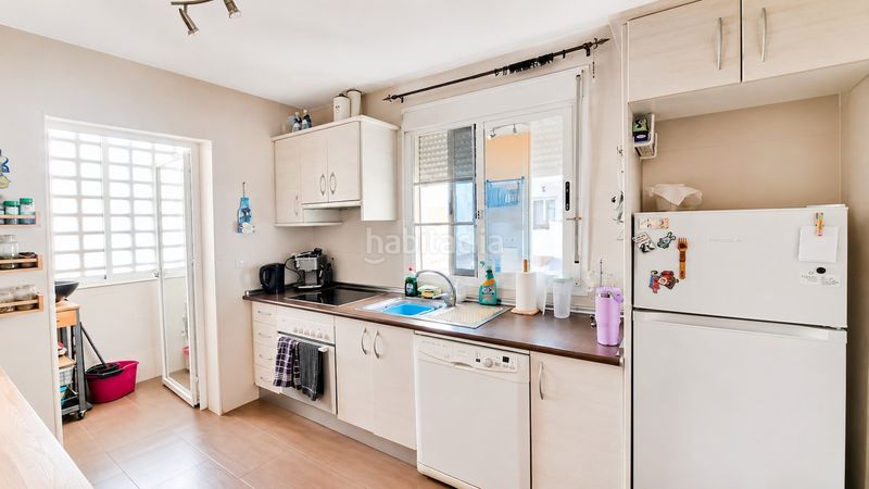Foto 3c523ce9-a52c-48b7-ae99-04868f754632. Apartamento en Manilva pueblo Manilva