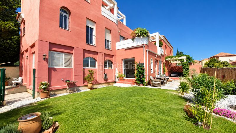 Foto 2d0bd596-e110-4130-b6bd-a8a41c8ff6e8. Duplex with parking pool in La Duquesa Manilva