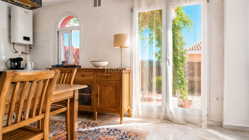 Foto f7791465-90a0-4ec0-9efe-9c43245b4cd7. Duplex with parking pool in La Duquesa Manilva
