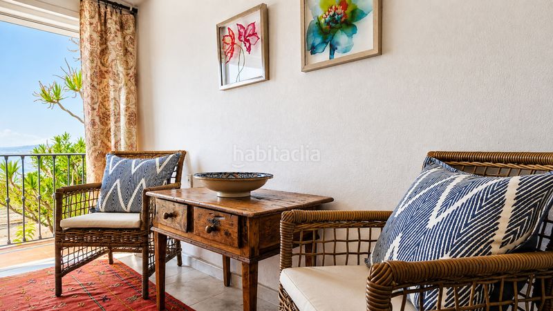 Foto b9754511-3b1d-4845-b987-c6f51f2a6d3f. Casa amb piscina a bahía de Casares Casares
