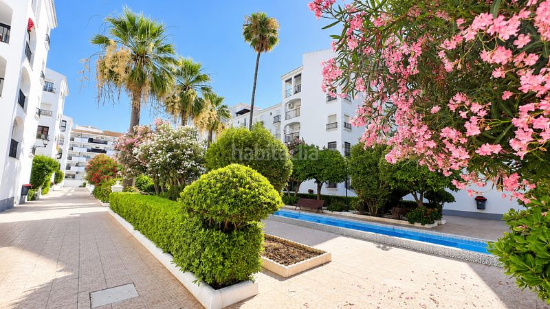 Foto 0c70b73d-397b-4ceb-a268-f70abe423a64. Apartamento en San Luis de Sabinillas Manilva