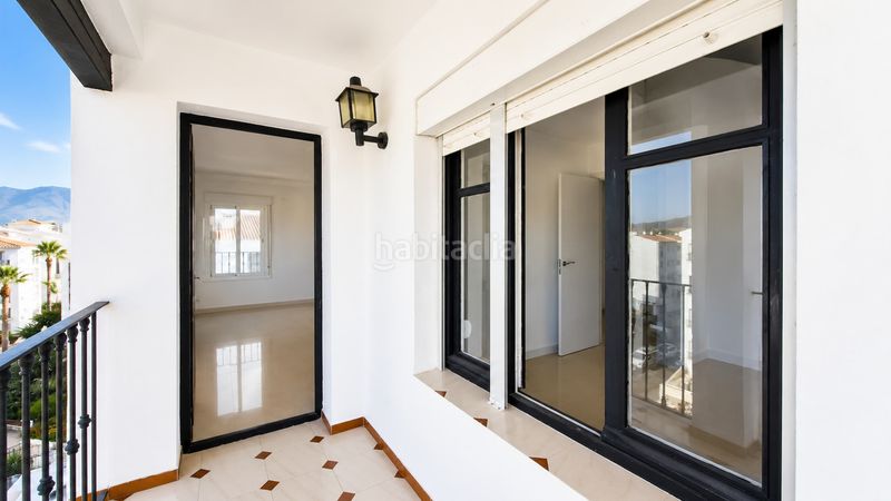 Foto aa236803-e8e5-4a57-8e52-8b629ca49755. Apartamento en San Luis de Sabinillas Manilva