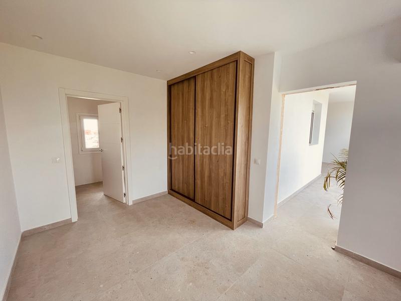 Foto 943b31d0-d35a-4713-9154-1457223d138c. Casa amb aparcament piscina a Alcorrín Manilva