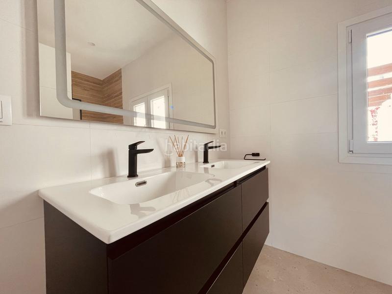 Foto d9183309-a681-429a-a371-e8697e424c4c. Casa amb aparcament piscina a Alcorrín Manilva