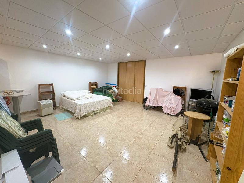 Foto 65ce24cb-94a9-47ac-8b96-95a4cc9e133a. Casa adosada preciosa casa adosada con un amplio jardín privado y una fantástica terraza, con vistas a las calles de duquesa golf. en Manilva