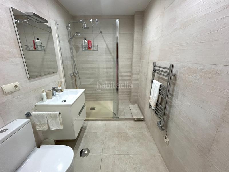 Foto 9fc706ed-9549-44c1-bf0d-45745ce29fc2. Piccolo appartamento con parcheggio piscina in La Duquesa Manilva