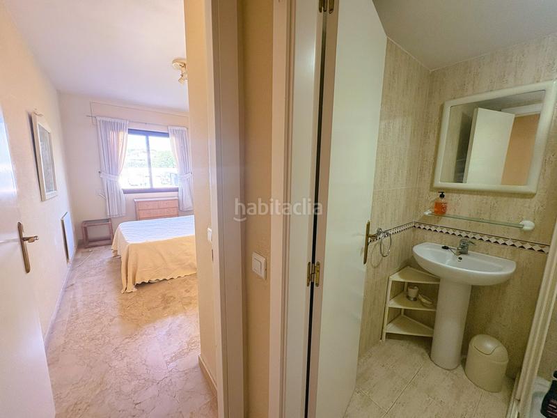 Foto aa94e2ec-f46d-4fb5-9f89-72ea9db26b93. Apartament amb aparcament piscina a San Luis de Sabinillas Manilva