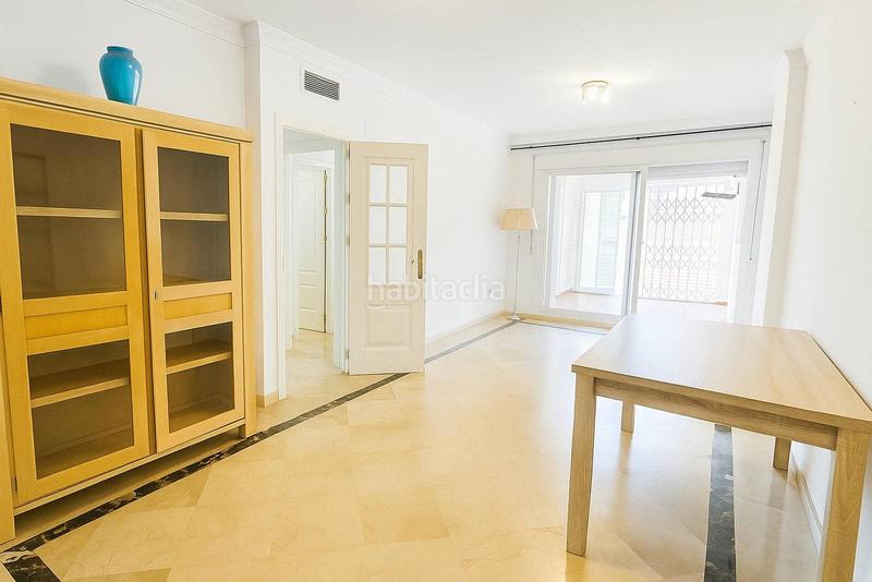 Foto d9a7b117-dabf-4713-9a15-32da666e60d5. Erdgeschoss mit parking pool in El Castillo Manilva